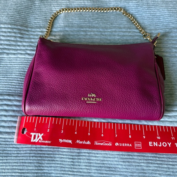 Coach / Bag Raspberry Pink w/Gold Chain & detachable Crossbody Strap - Picture 7 of 12